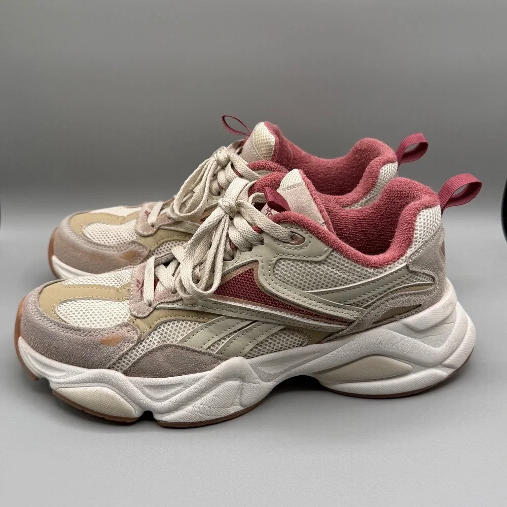 Reebok Royal Charge Women's Beige Maroon Chunky Sneakers Lifestyle Shoes Size 10